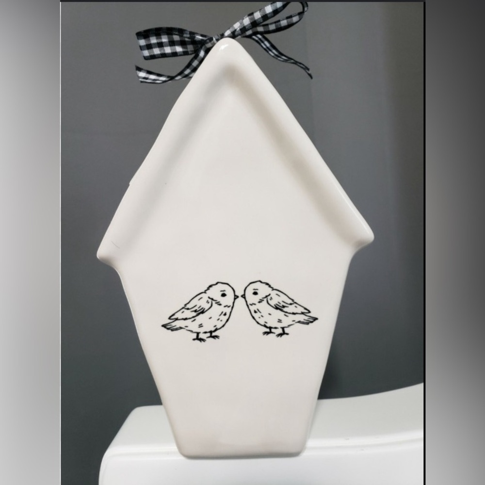 Rae Dunn knock White Birdhouse with Black Bird Design ceramic
